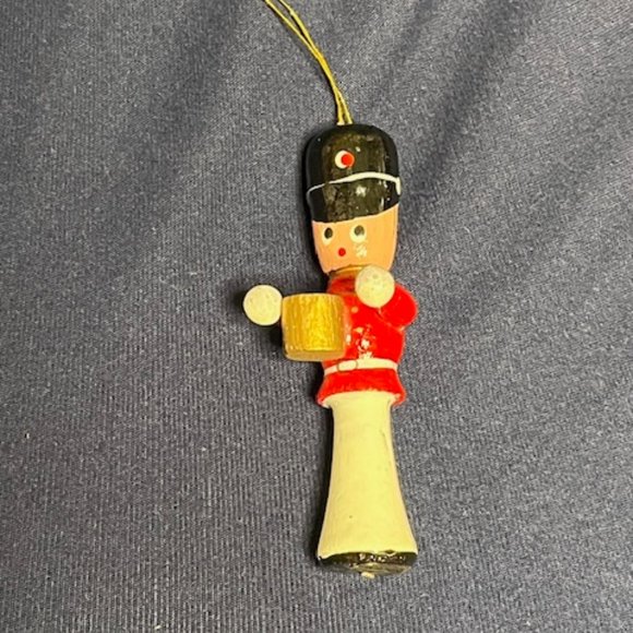VTG Wooden Drummer Christmas Ornament Avon Gift Collection 3.25" - Picture 14 of 15